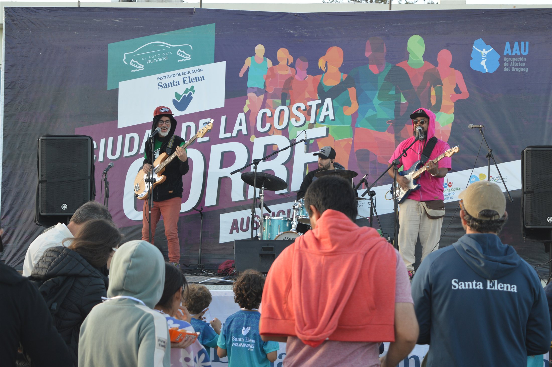 Ciudad de la Costa Corre — banda en vivo