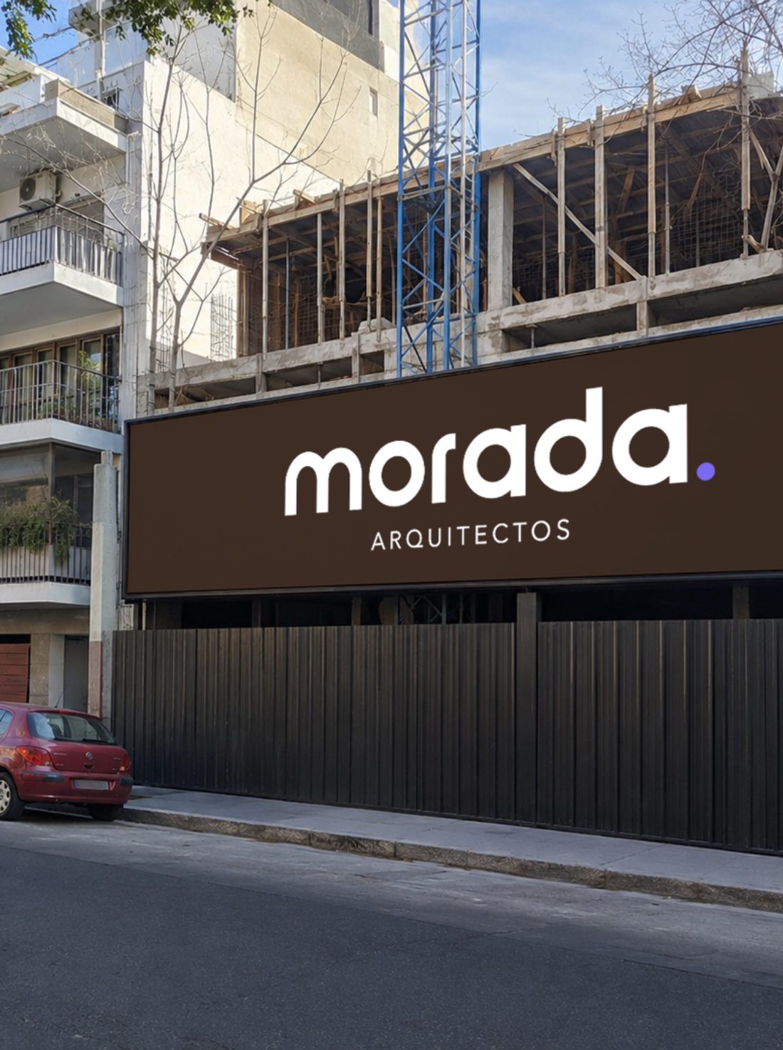 Cartel en fachada de Morada
